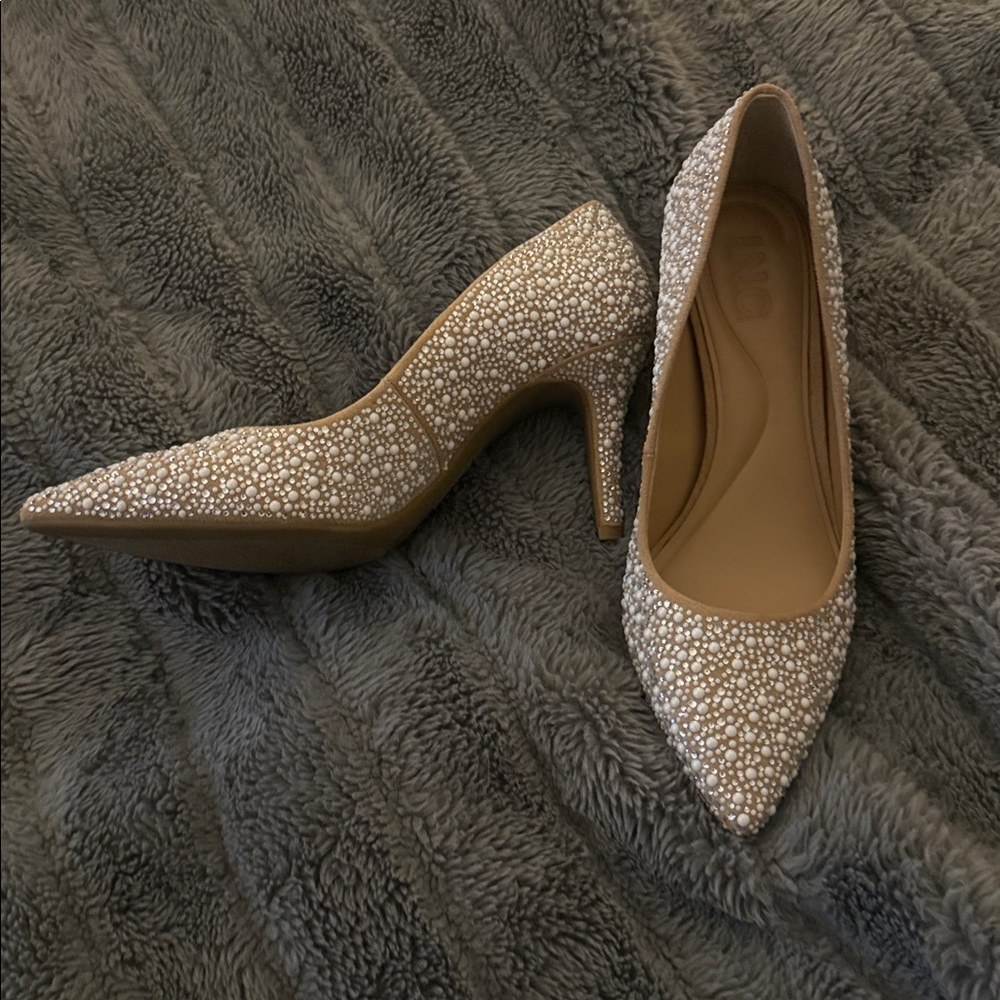 INC International Concepts Beige and White Heels